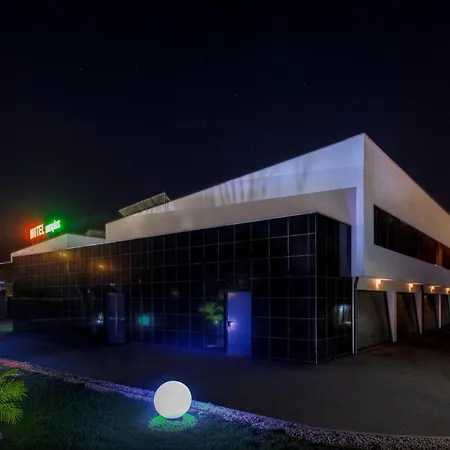 Hotel Emoções