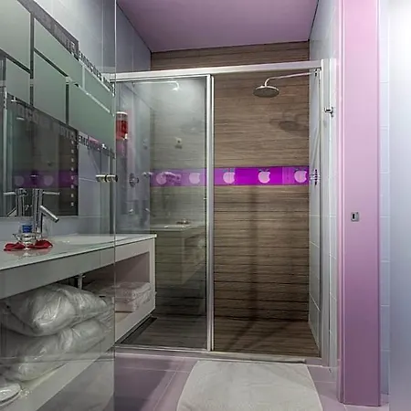Emoções Hotel *