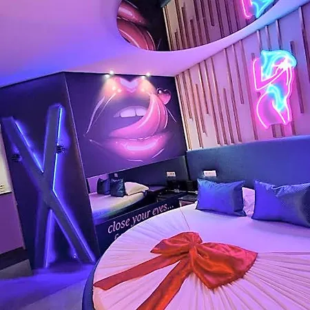 Emoções Hotel *